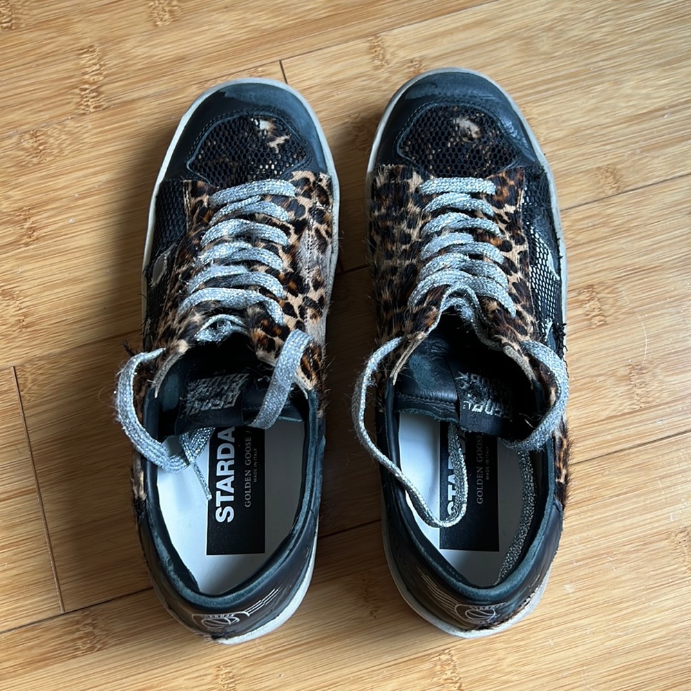 Stardan Golden Goose